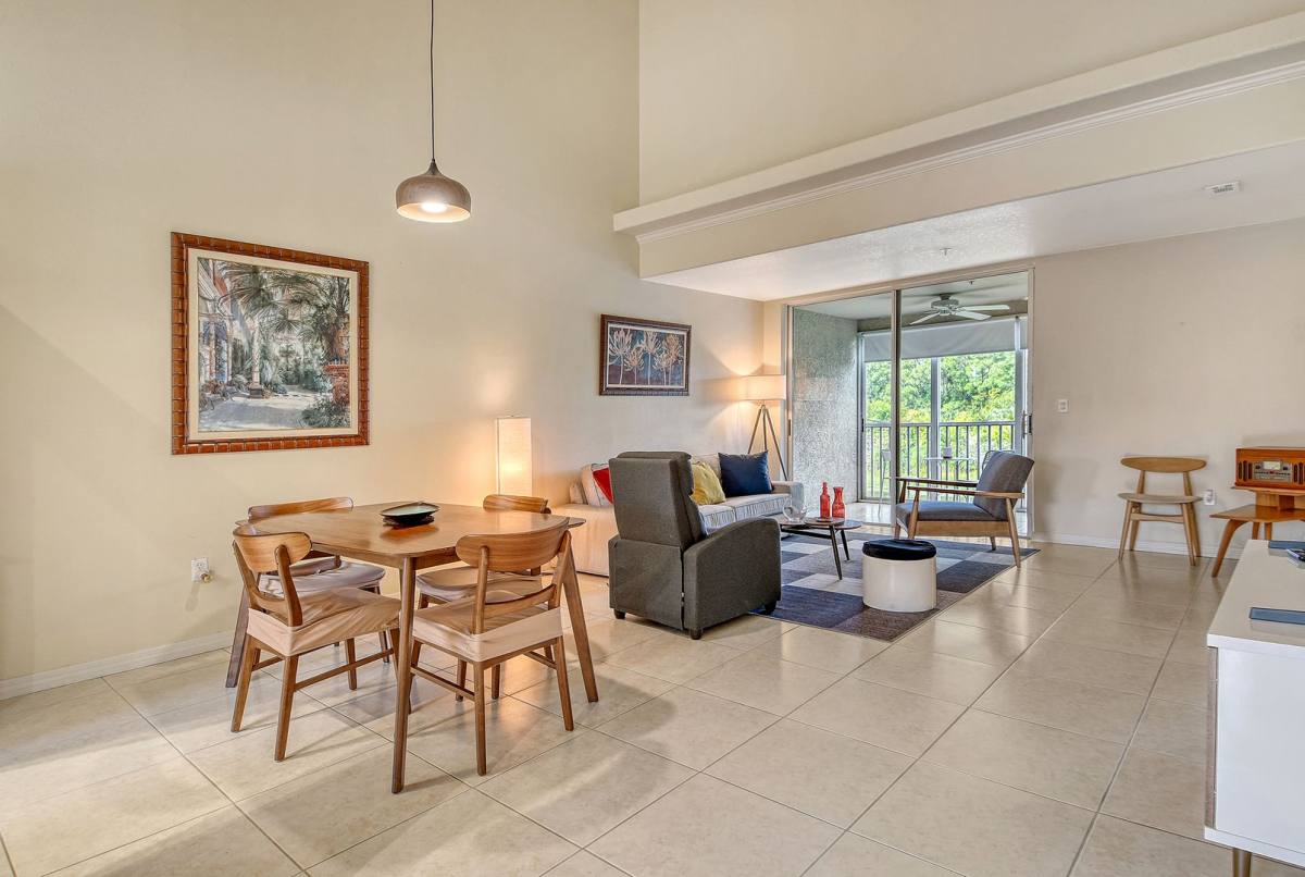 Condo for rent at 8370 Wingate Dr, Sarasota, FL 34238