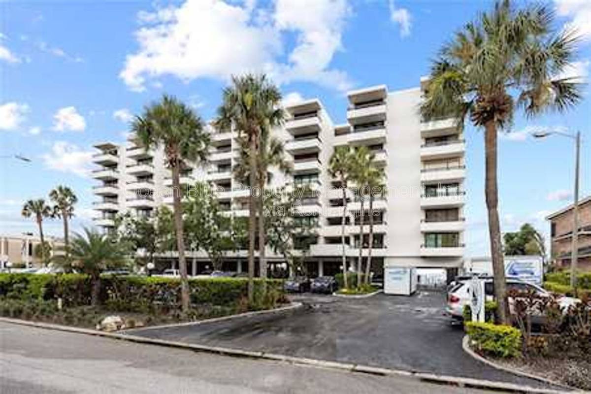 Condo for rent at 5700 Mariner St #505, Tampa, FL 33609