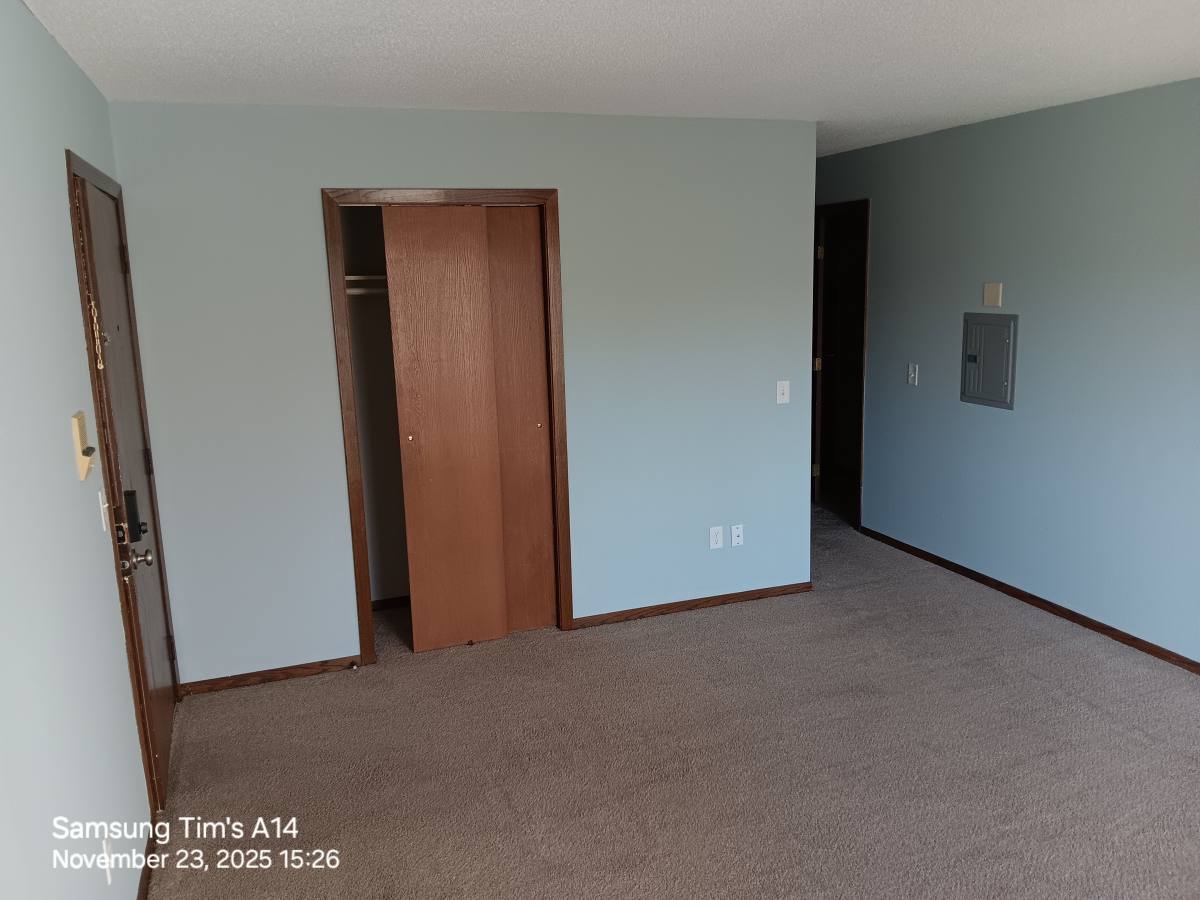 Apartment for rent at 2900 E Klondike Trail #4, Sioux Falls, SD 57103