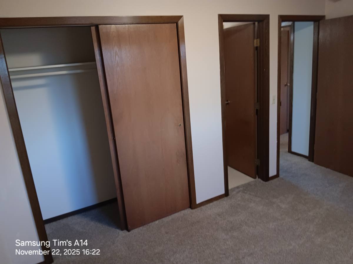 Apartment for rent at 2900 E Klondike Trail #4, Sioux Falls, SD 57103