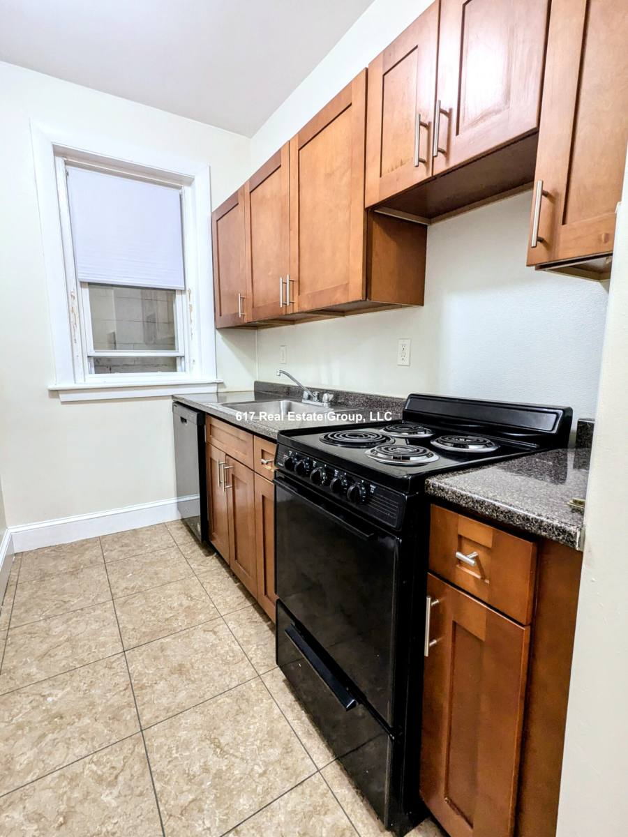 Apartment for rent at 33 Lancaster Terrace #107, Brookline, MA 02446