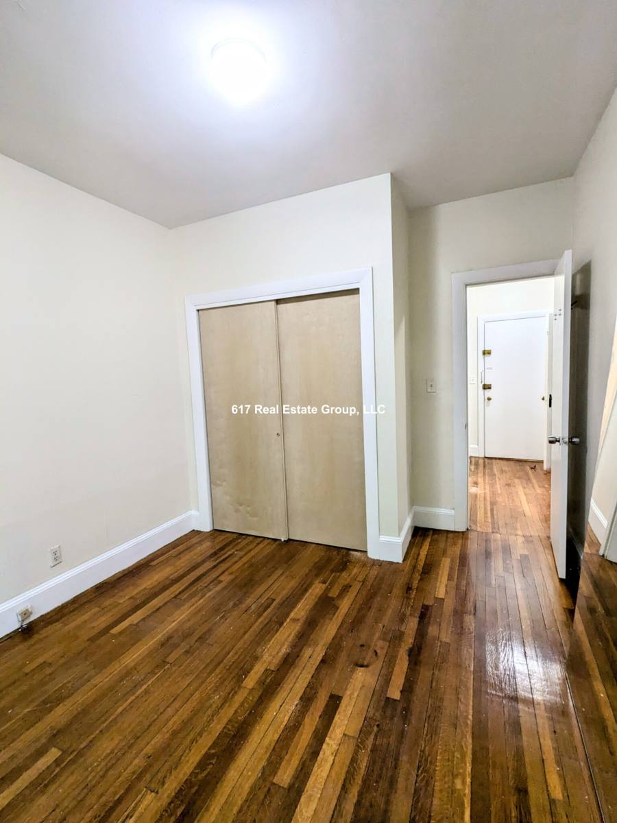 Apartment for rent at 33 Lancaster Terrace #107, Brookline, MA 02446