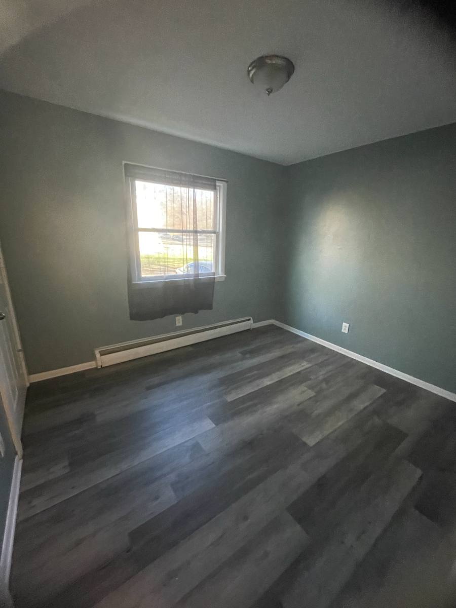 Apartment for rent at 2109 Hillview Rd #2, Saint Paul, MN 55112