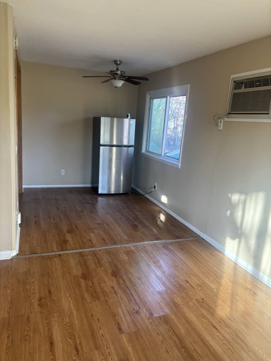 Apartment for rent at 2109 Hillview Rd #2, Saint Paul, MN 55112