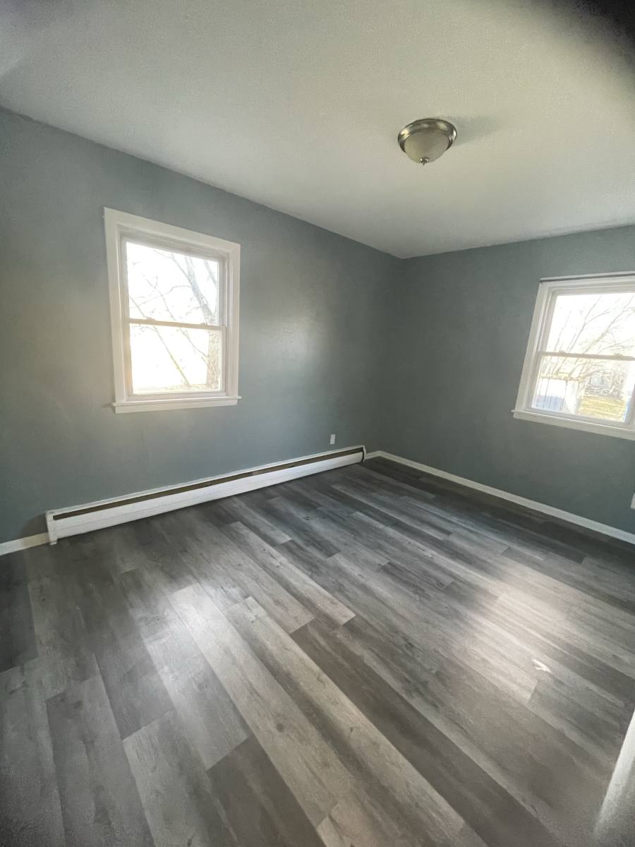 Apartment for rent at 2109 Hillview Rd #2, Saint Paul, MN 55112