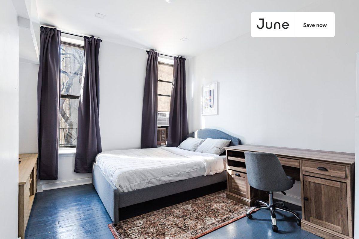 Apartment for rent at 324 1 2 E 8 St #3B, New York, NY 10009