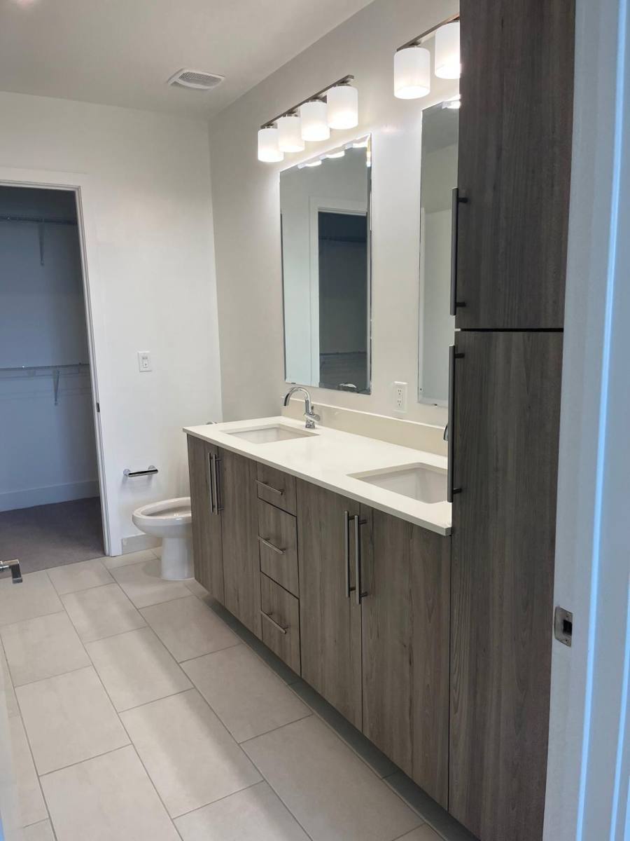 Apartment for rent at 8803 NW 41st St, Miami, FL 33166