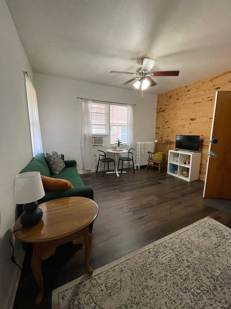Apartment for rent at 3438 11-PLEX, 3434 4-PLEX 3414 Parking, Des Moines, IA 50311