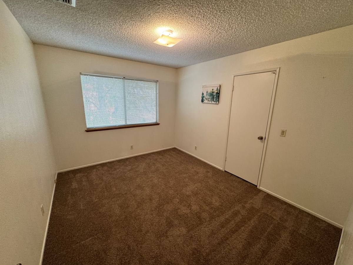 House for rent at 212 Washington Way, Ridgecrest, CA 93555