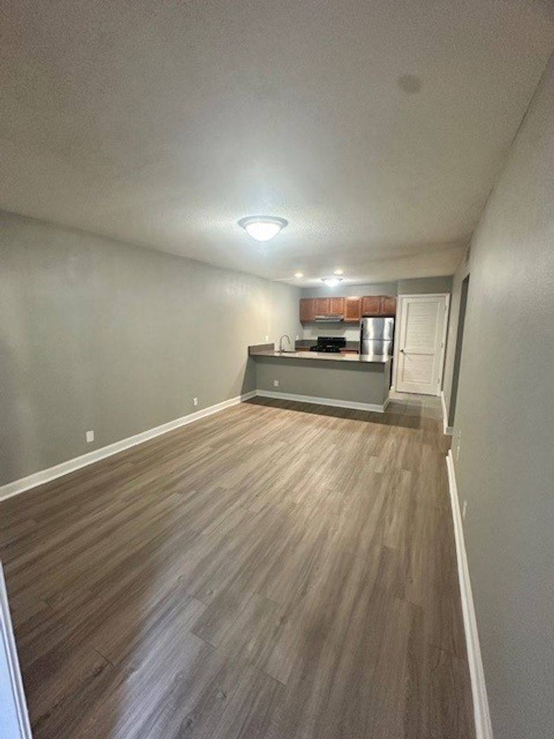 Apartment for rent at 2520 Longview St, Austin, TX 78705