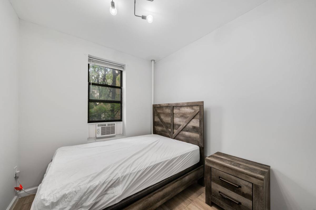 Apartment for rent at 2377 Belmont Ave, Bronx, NY 10458