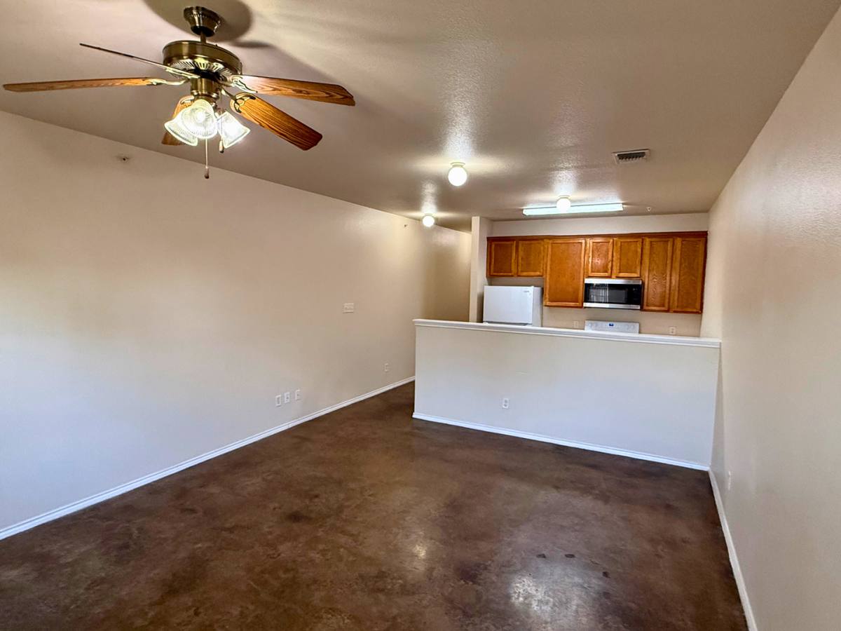 Apartment for rent at 10822 Mathom Landing, Universal City, TX 78148