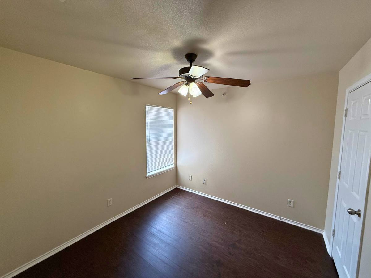 Apartment for rent at 10822 Mathom Landing, Universal City, TX 78148