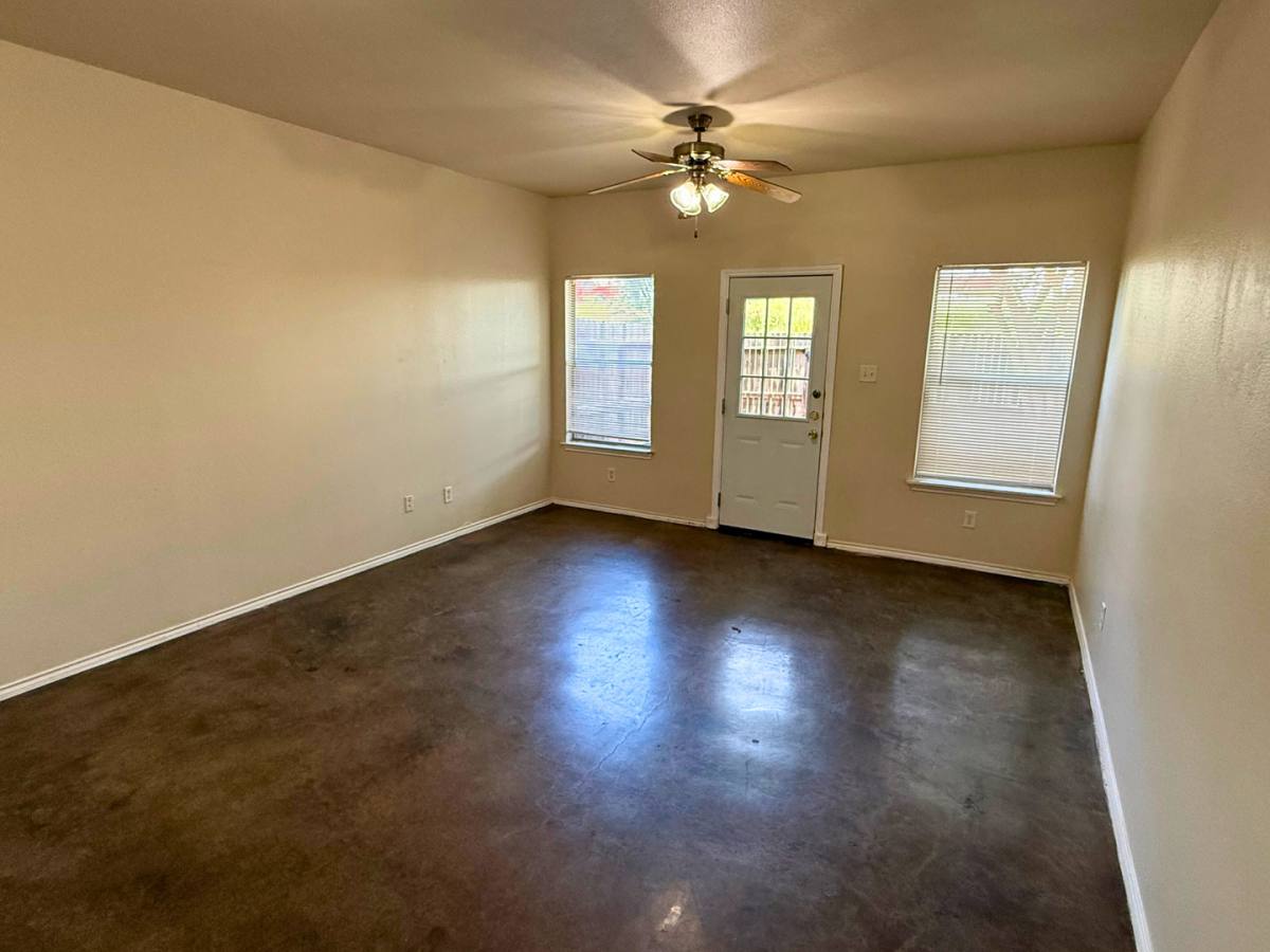 Apartment for rent at 10822 Mathom Landing, Universal City, TX 78148