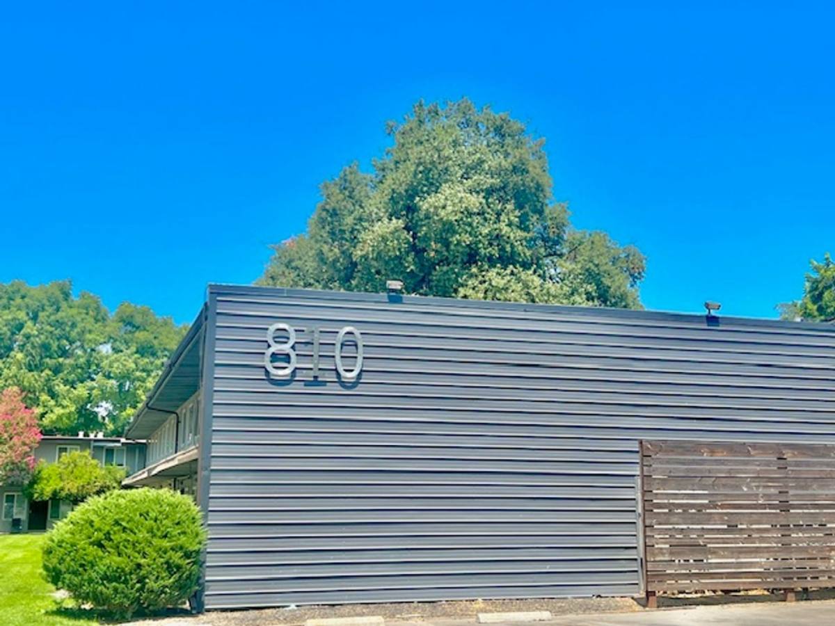 Apartment for rent at 810 W 1st Ave, Chico, CA 95926