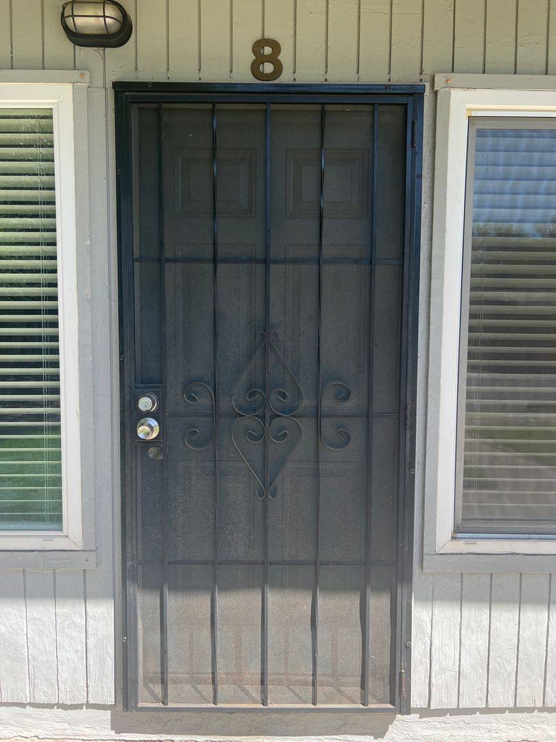 Apartment for rent at 810 W 1st Ave, Chico, CA 95926