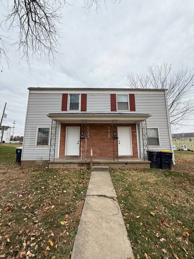 9523-9525 Charlotte St, Kansas City, MO 64131 - Apartment For Rent - Image 1