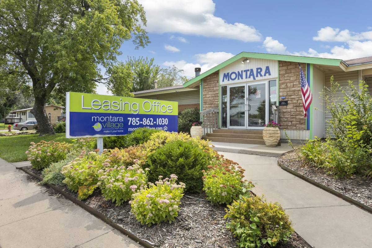 Apartment for rent at 7105 SW Montara Parkway, Topeka, KS 66619