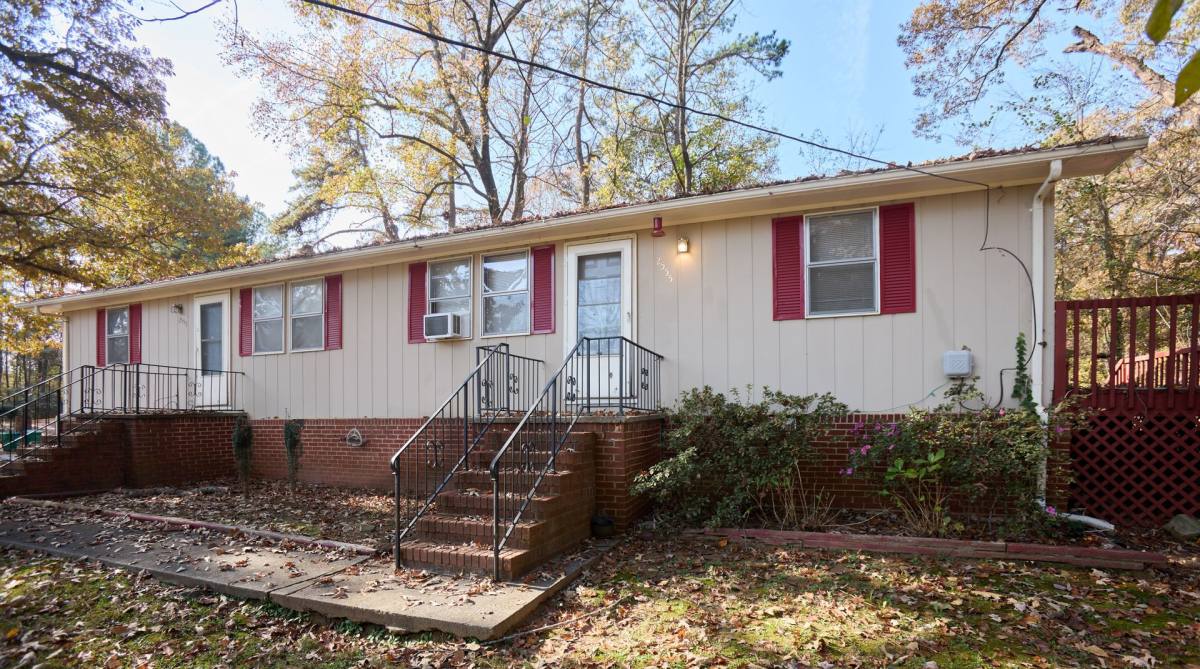 Apartment for rent at 2553 2555 Lloyd Rd, Decatur, GA 30032