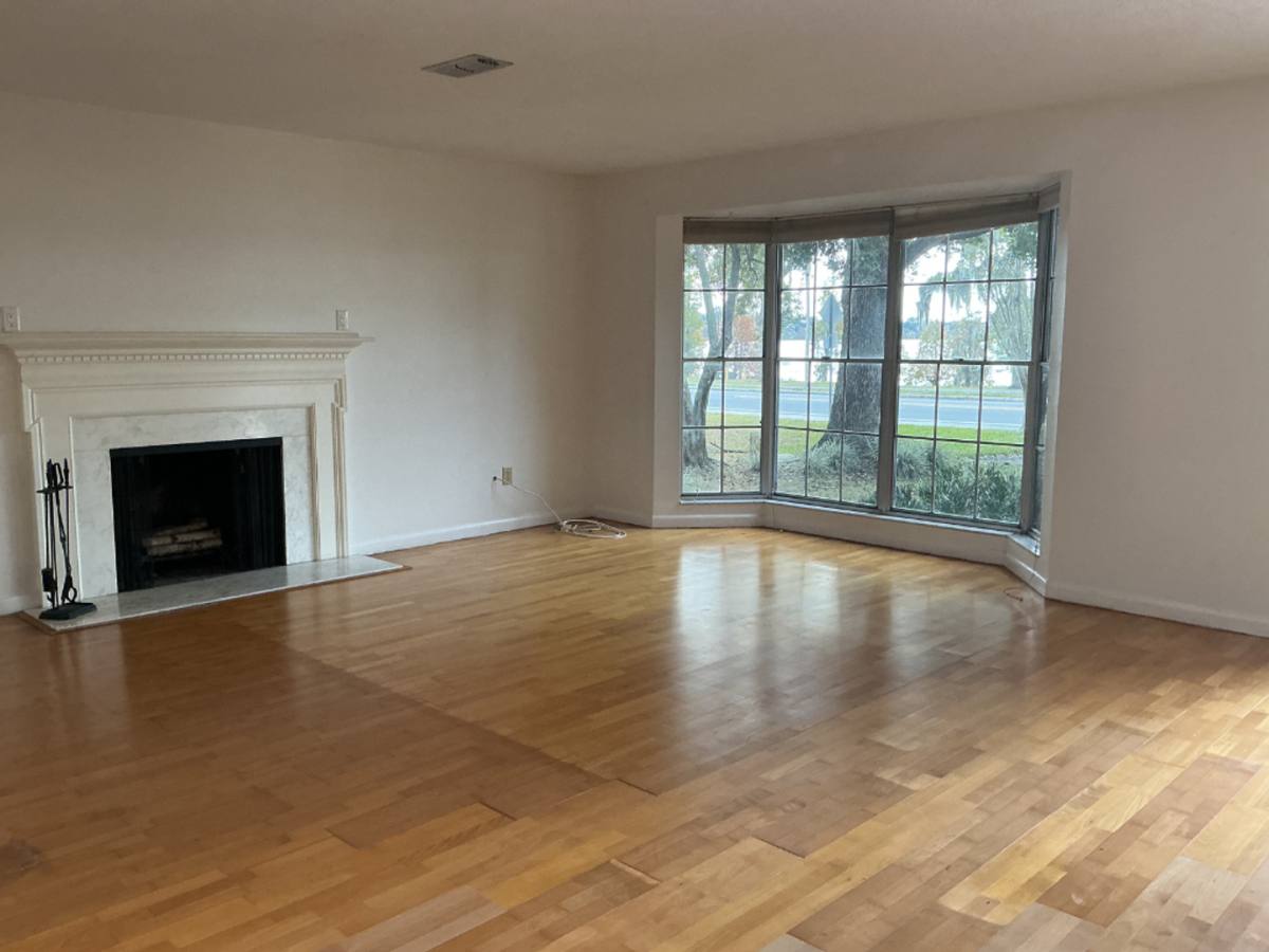 House for rent at 158 Lake Hollingsworth Dr, Lakeland, FL 33801