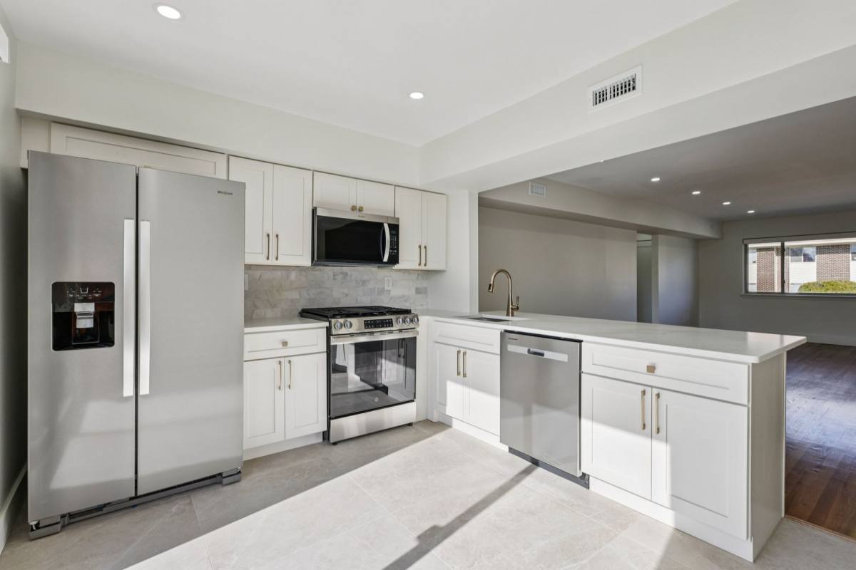 Apartment for rent at 1200 Bradley Court, Princeton, NJ 08540