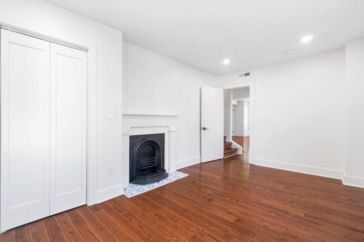 Apartment for rent at 54 Trumbull St, New Haven, CT 06510