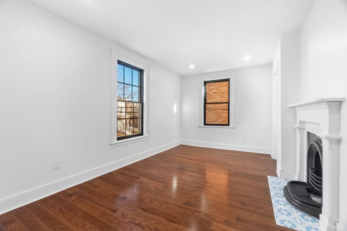 Apartment for rent at 54 Trumbull St, New Haven, CT 06510