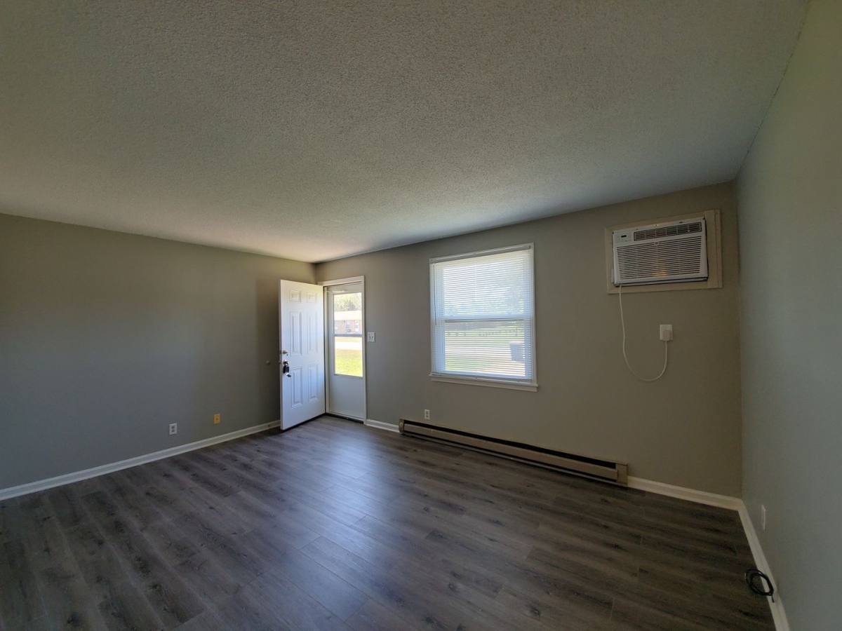 Apartment for rent at 145 Tandy Dr, Clarksville, TN 37042