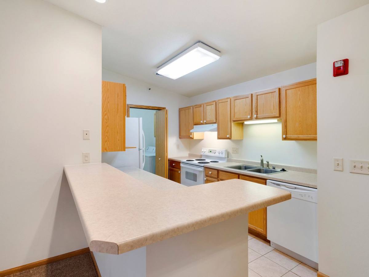 Apartment for rent at 135 Marcou Rd, Onalaska, WI 54650