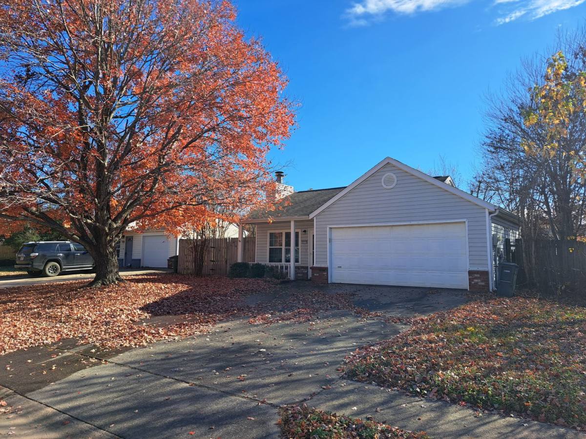 House for rent at 3237 W Woodfield Way, Fayetteville, AR 72703