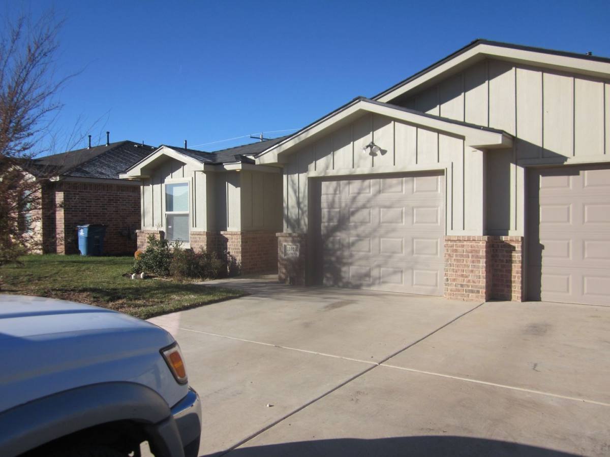 1102 Caprock, Hereford, TX 79045 - Apartment For Rent - Image 1