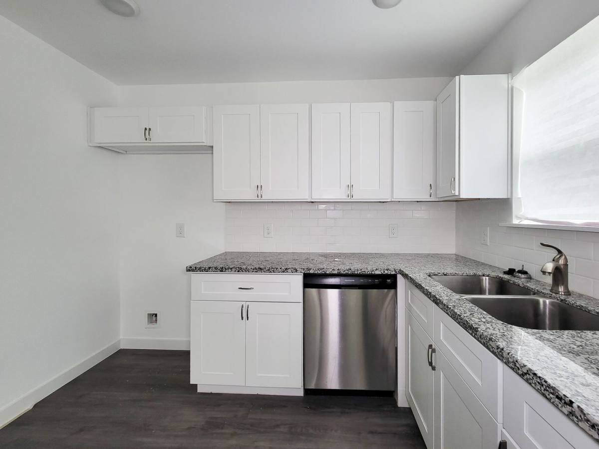 House for rent at 8122 Sterlingshire St, Houston, TX 77078