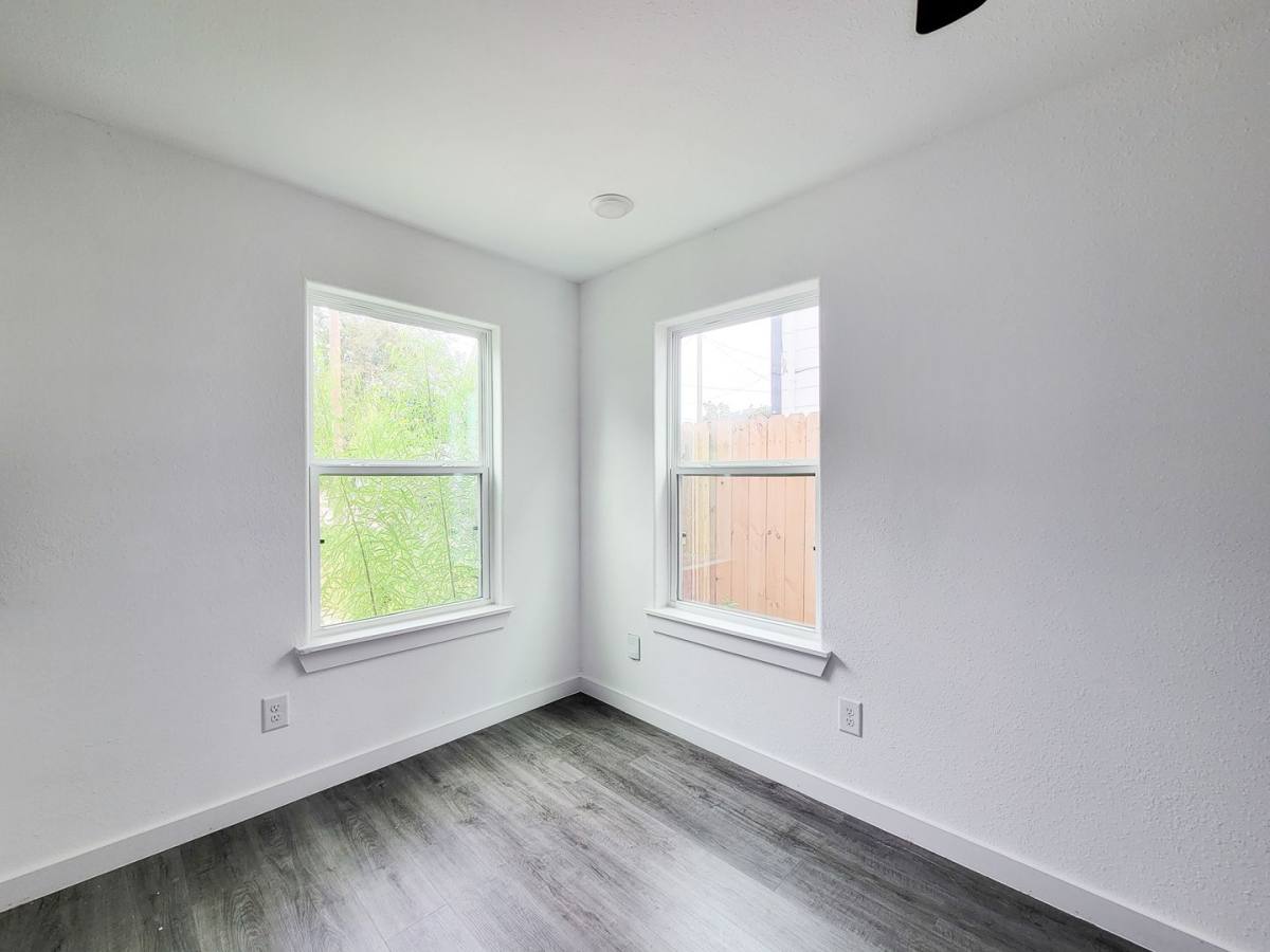 House for rent at 8122 Sterlingshire St, Houston, TX 77078