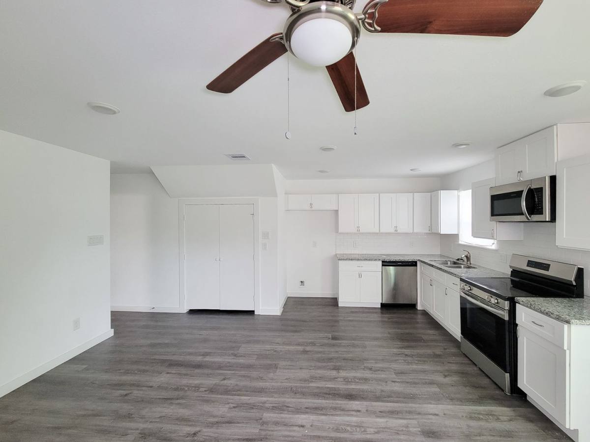 House for rent at 8122 Sterlingshire St, Houston, TX 77078