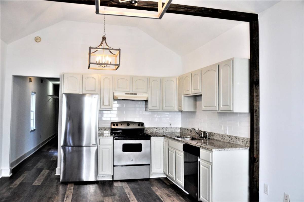 Apartment for rent at 9-11-15 Humphrey Court, Charleston, SC 29403