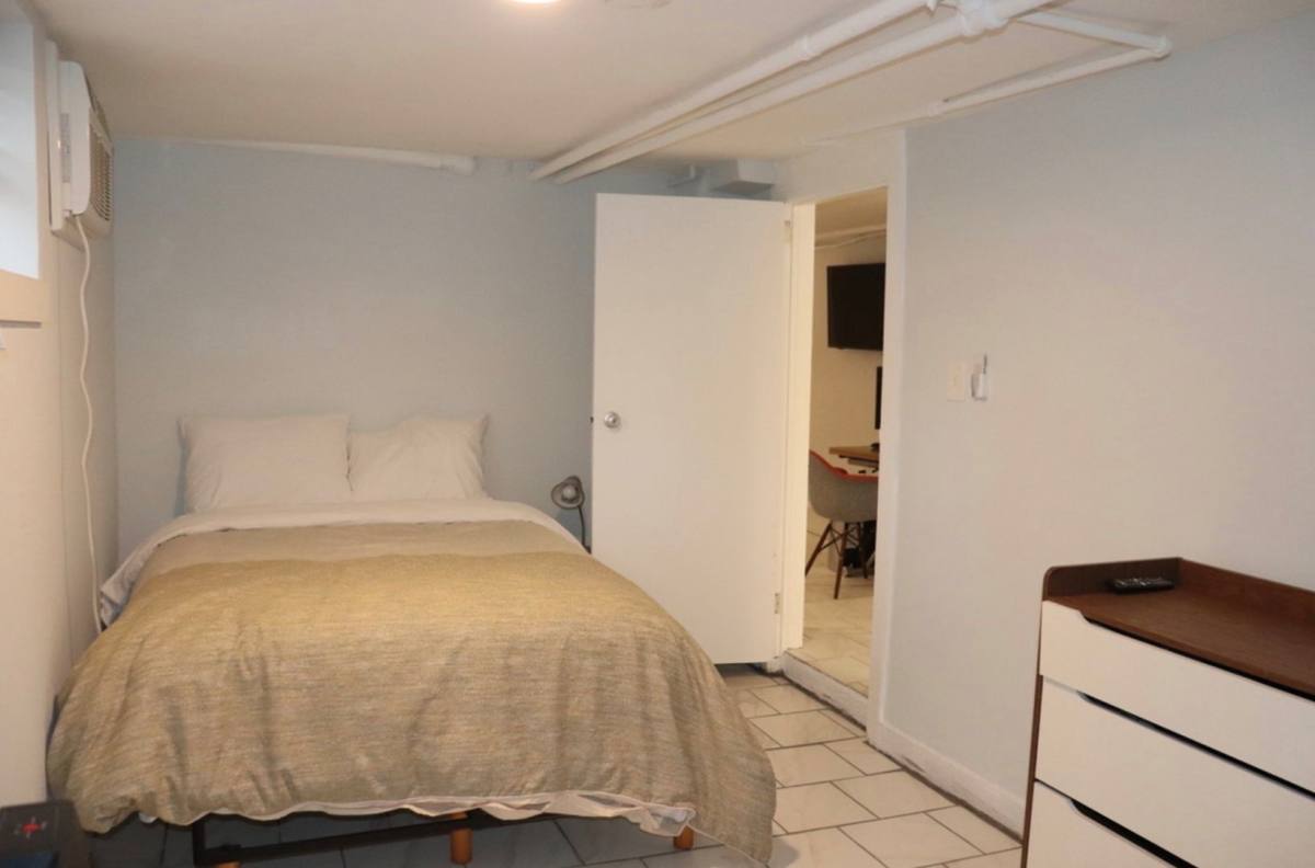 Apartment for rent at 2121 N St NW, Washington, DC 20037