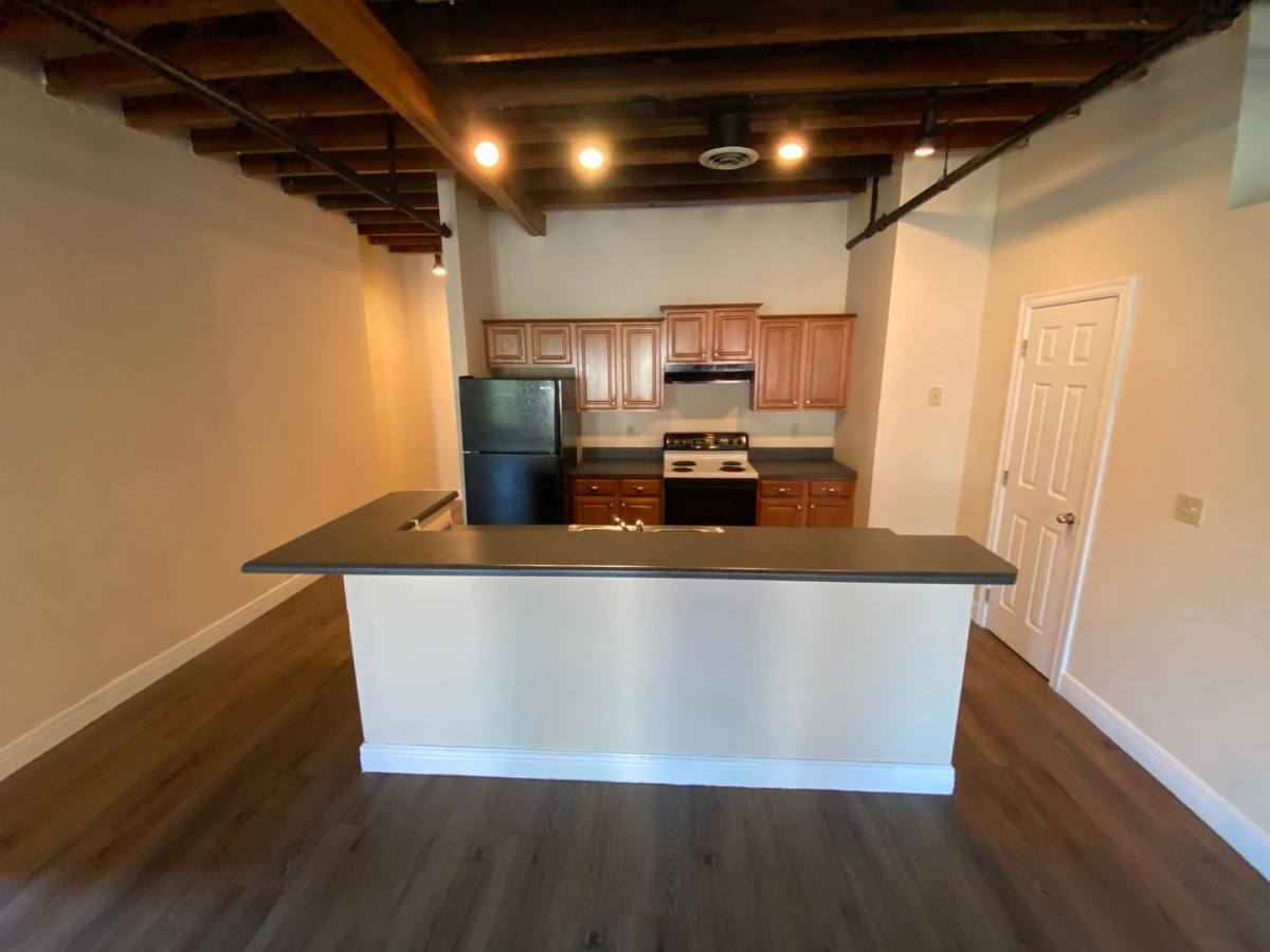 Apartment for rent at 235 N Market St, Springfield, MO 65806