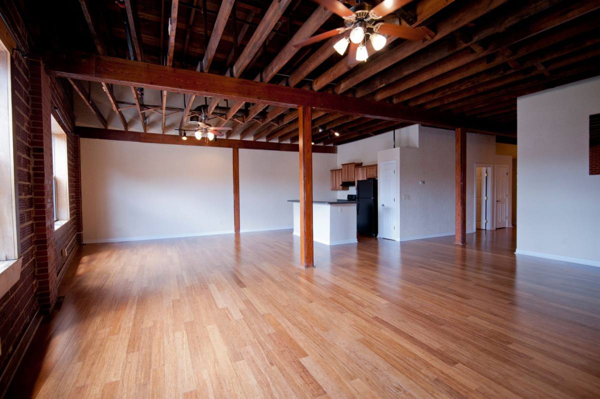 Apartment for rent at 507 W College, Springfield, MO 65806