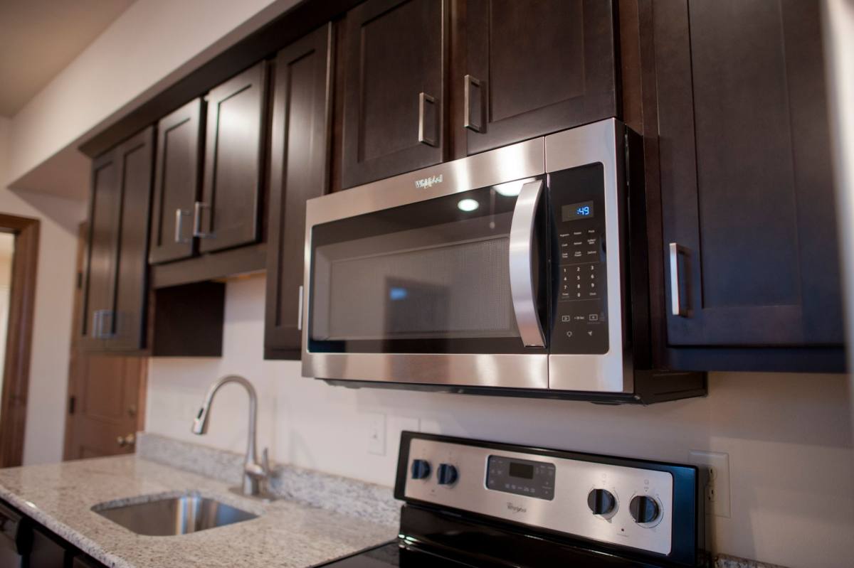 Apartment for rent at 529 E Cherry St, Springfield, MO 65806