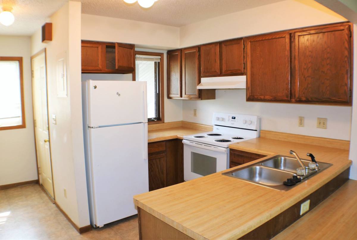 Condo for rent at 719 Westwinds Dr, Iowa City, IA 52246