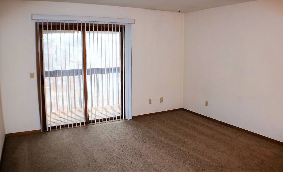 Condo for rent at 2635 Westwinds Dr, Iowa City, IA 52246