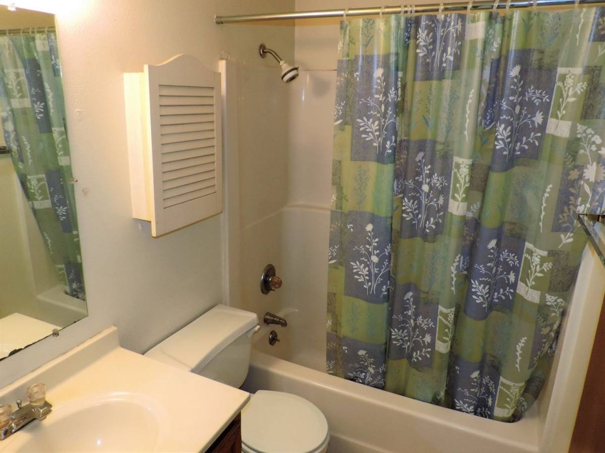 Condo for rent at 2635 Westwinds Dr, Iowa City, IA 52246
