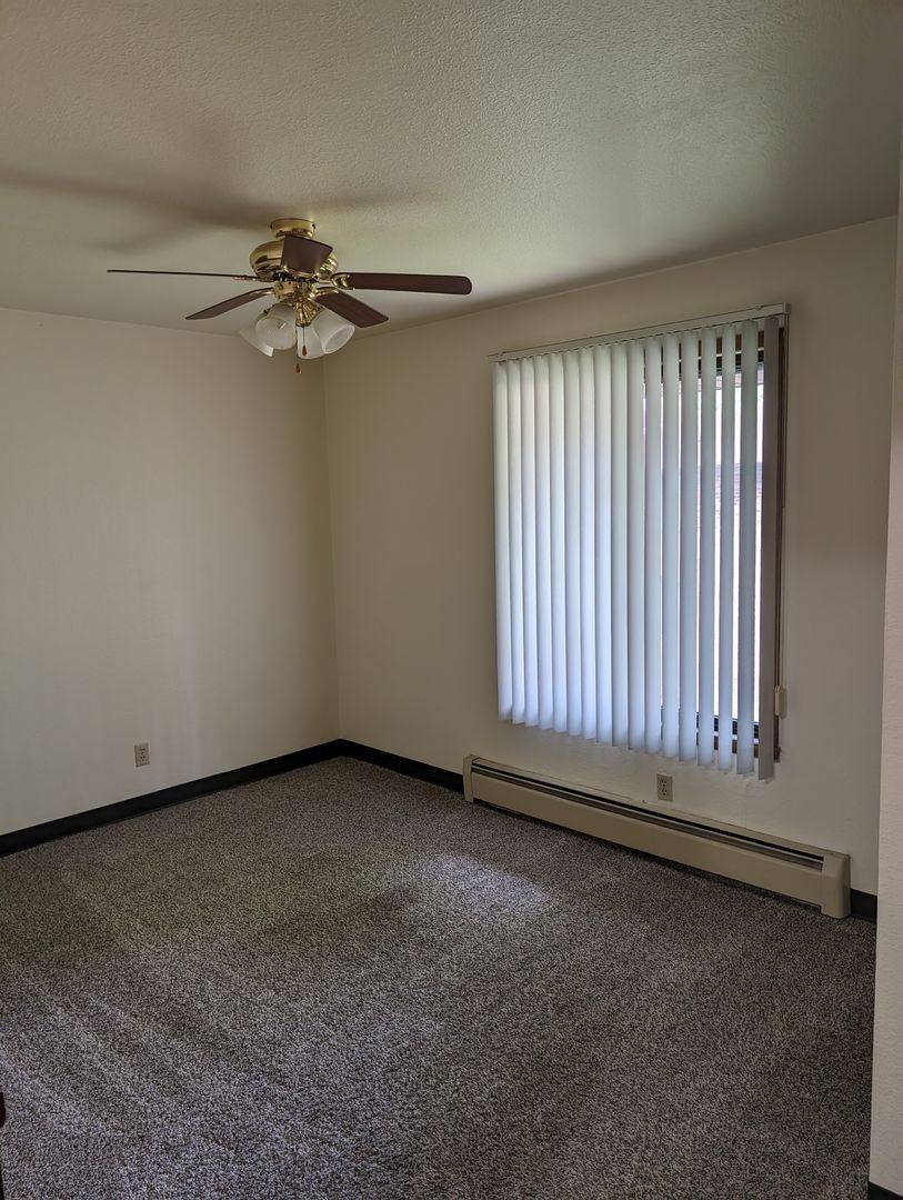 Apartment for rent at 1201 E Gunn St, Appleton, WI 54915