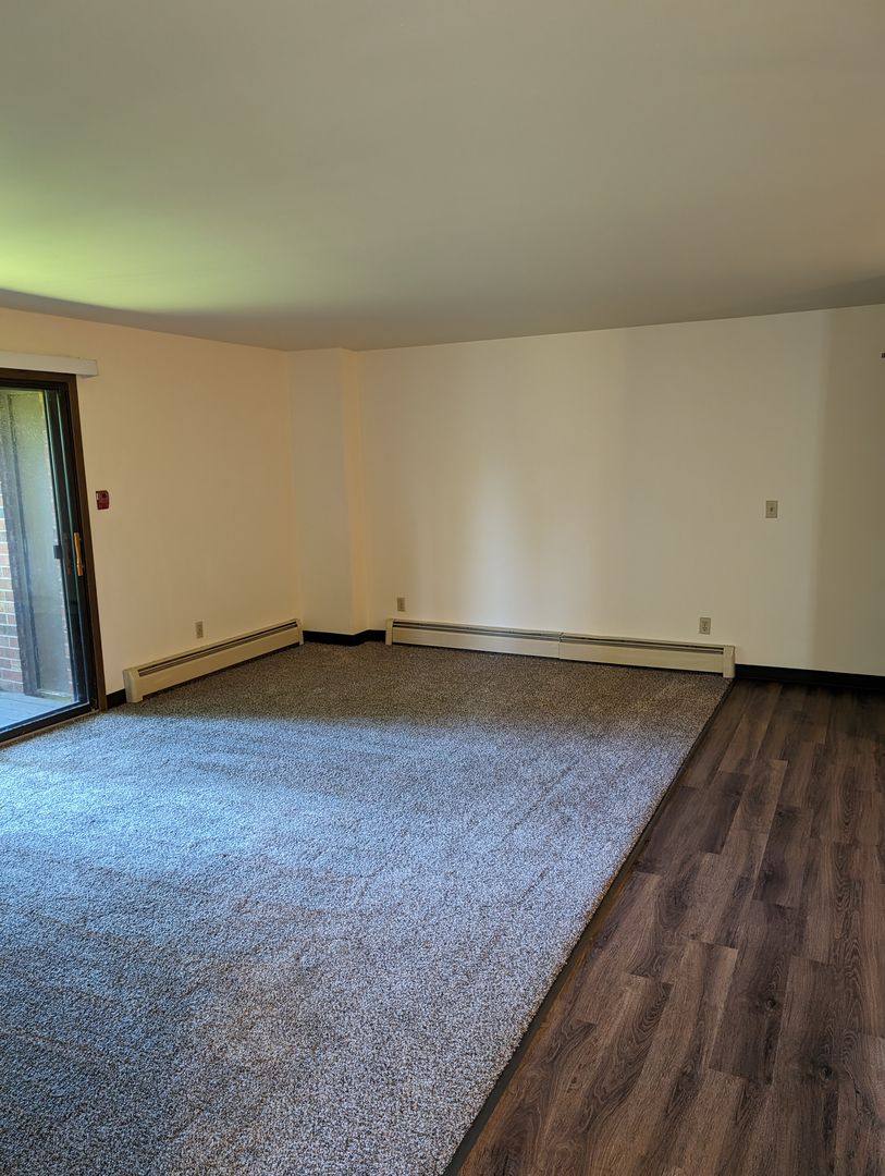 Apartment for rent at 1201 E Gunn St, Appleton, WI 54915