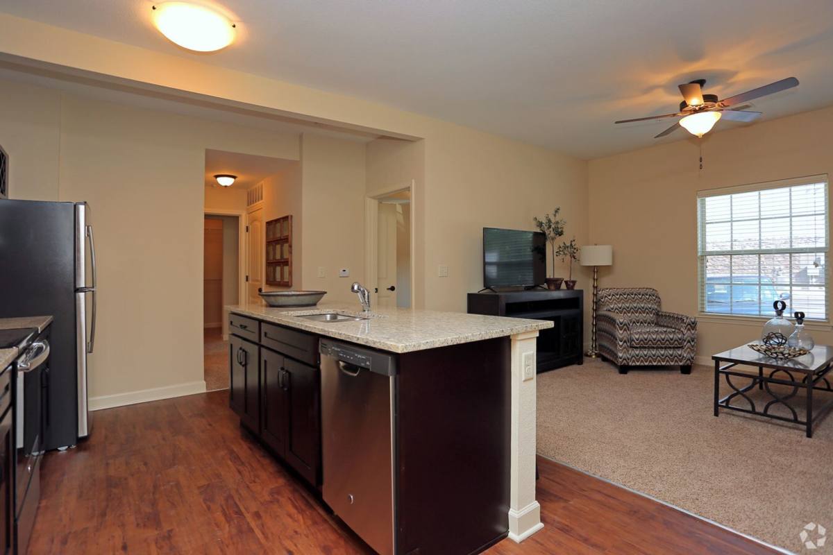 Apartment for rent at 407 N Garrison Ave, Kansas City, MO 64163