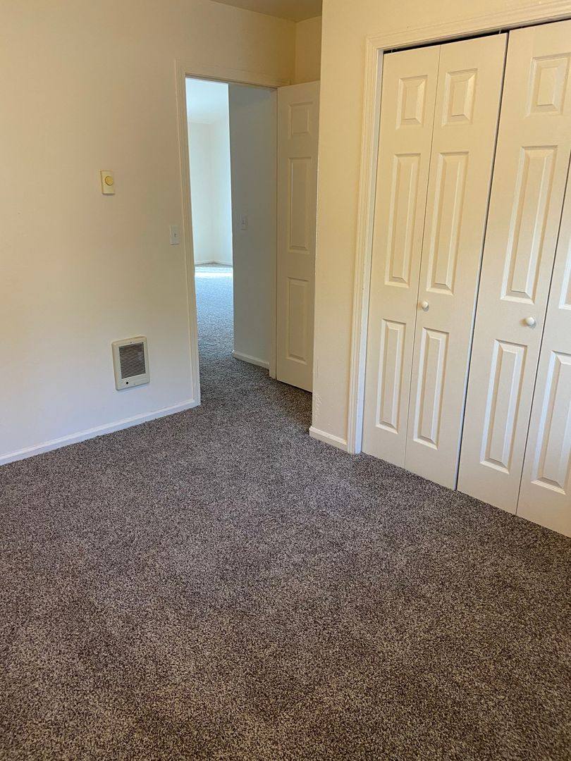 Apartment for rent at 1630 & 1632 N, Springfield, OR 97477