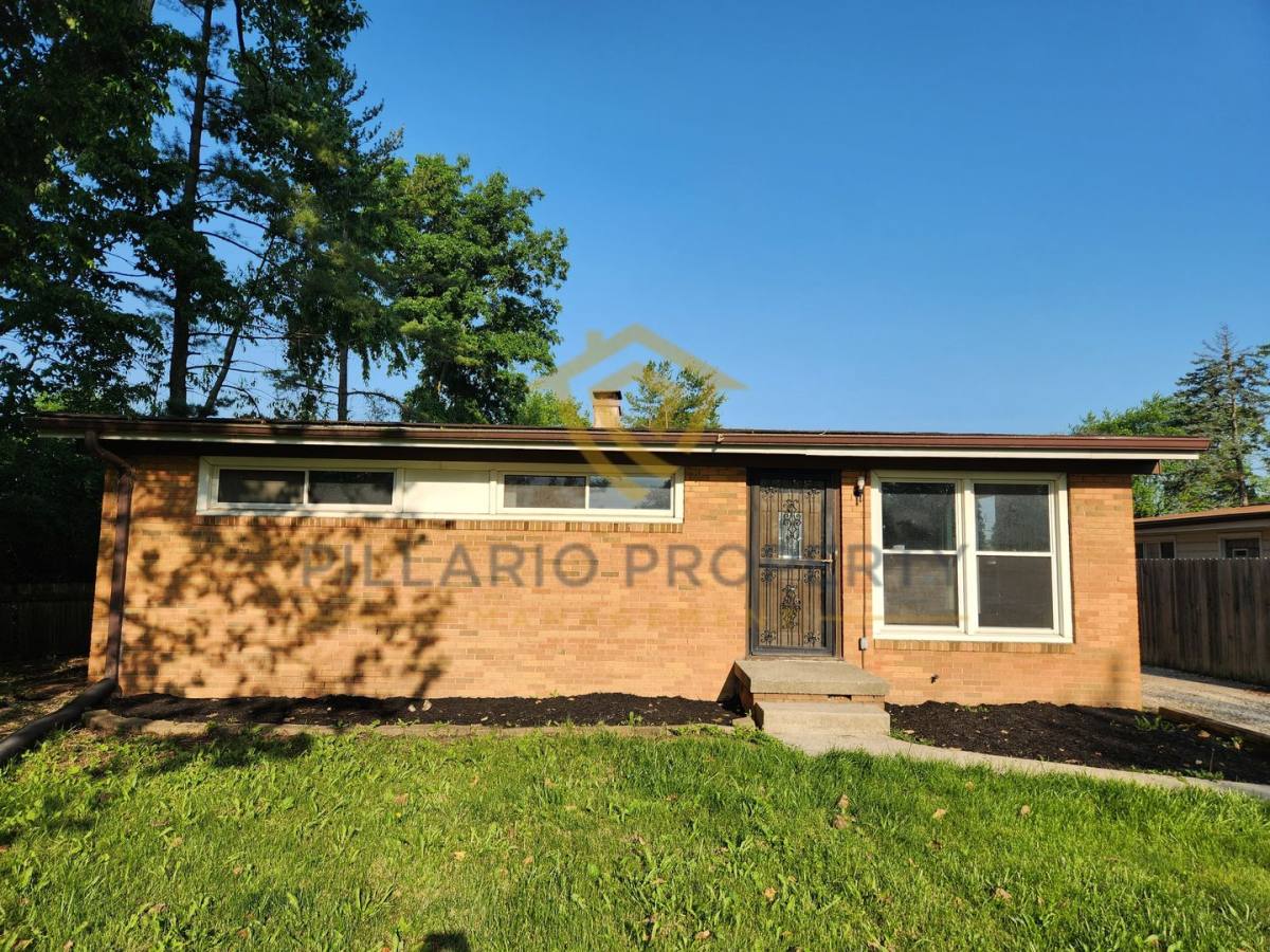 House for rent at 1604 Elmhurst Dr, Indianapolis, IN 46219