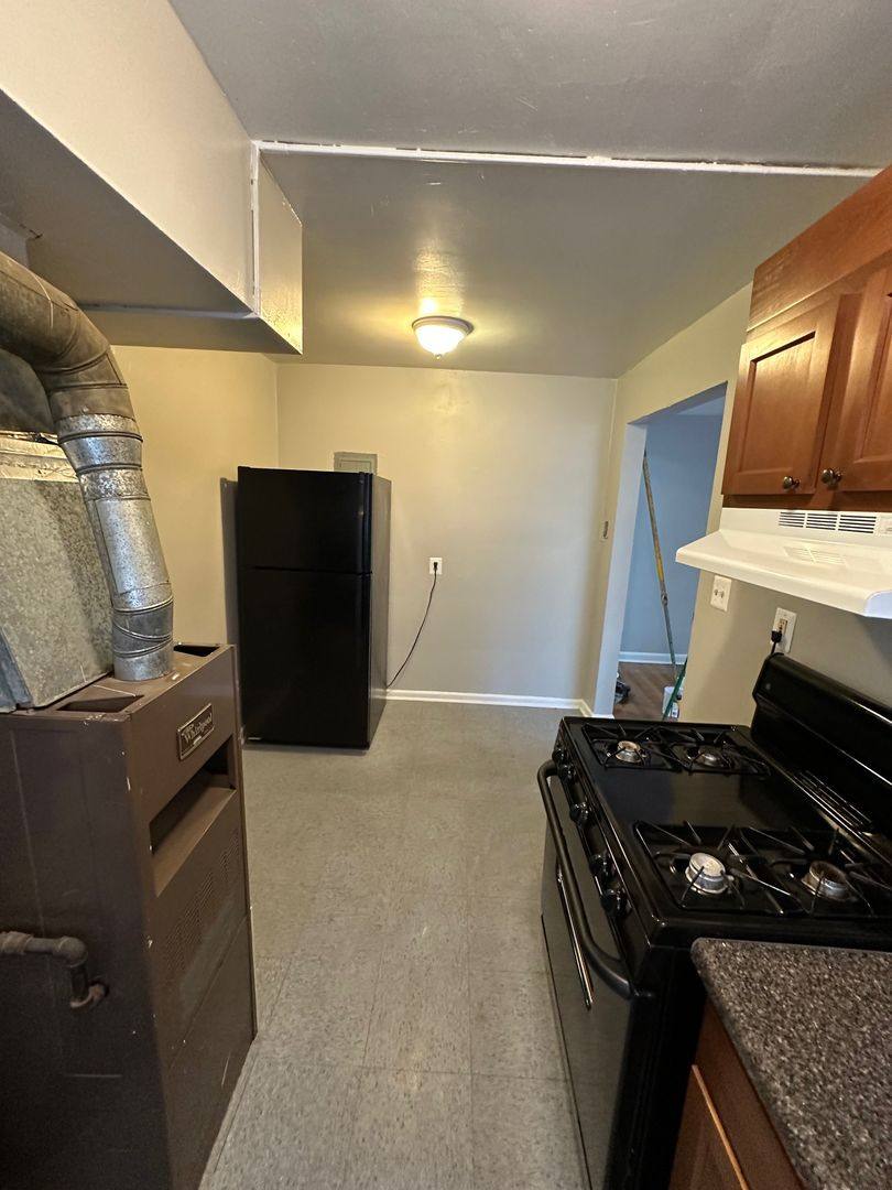 Apartment for rent at 317 11th St NE, Washington, DC 20002
