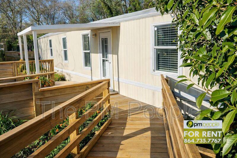 House for rent at 745 Country Club Rd, Pickens, SC 29671