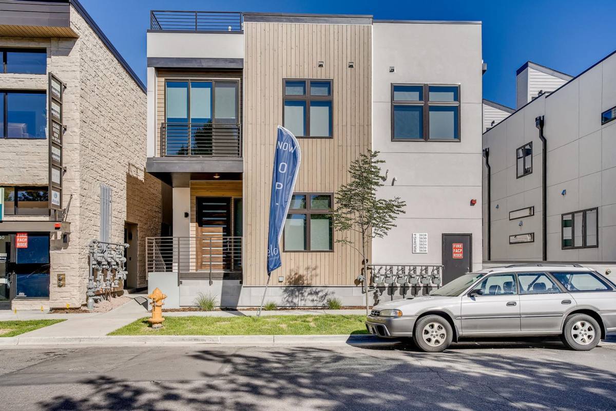 Townhouse for rent at 5151 E 28th Ave, Denver, CO 80207